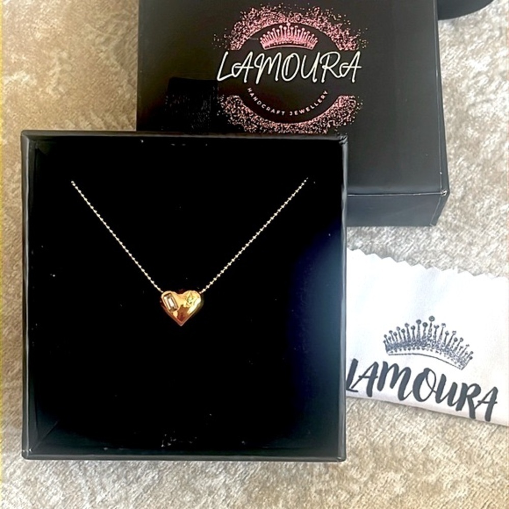 Brand New Gold Tone 3D Heart Bubble Necklace Balloon Embedded Gems Star